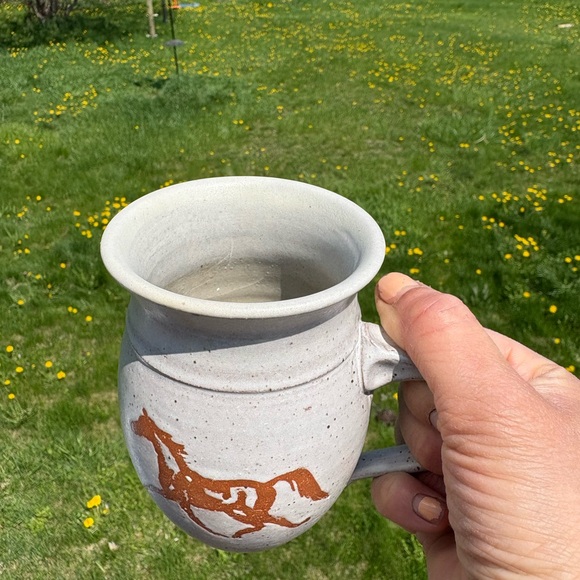 Meet your Posher, Jennifer - Picture 1 of 1